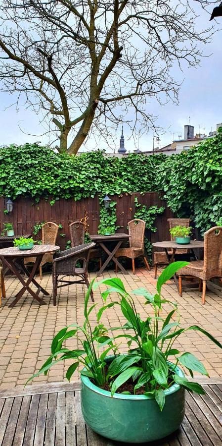 Babie Lato B&B Uniejów Extérieur photo