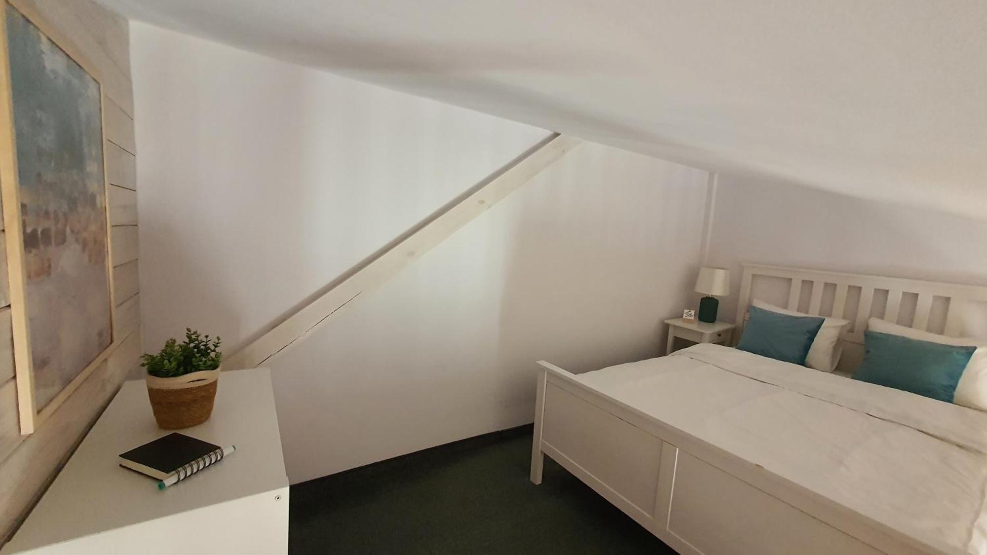 Babie Lato B&B Uniejów Extérieur photo