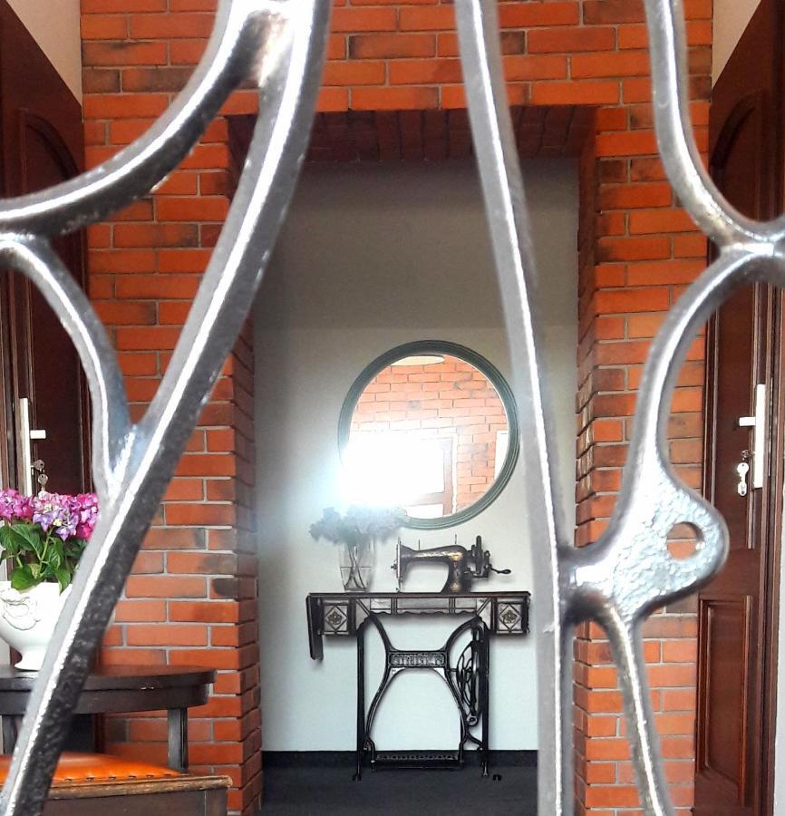 Babie Lato B&B Uniejów Extérieur photo